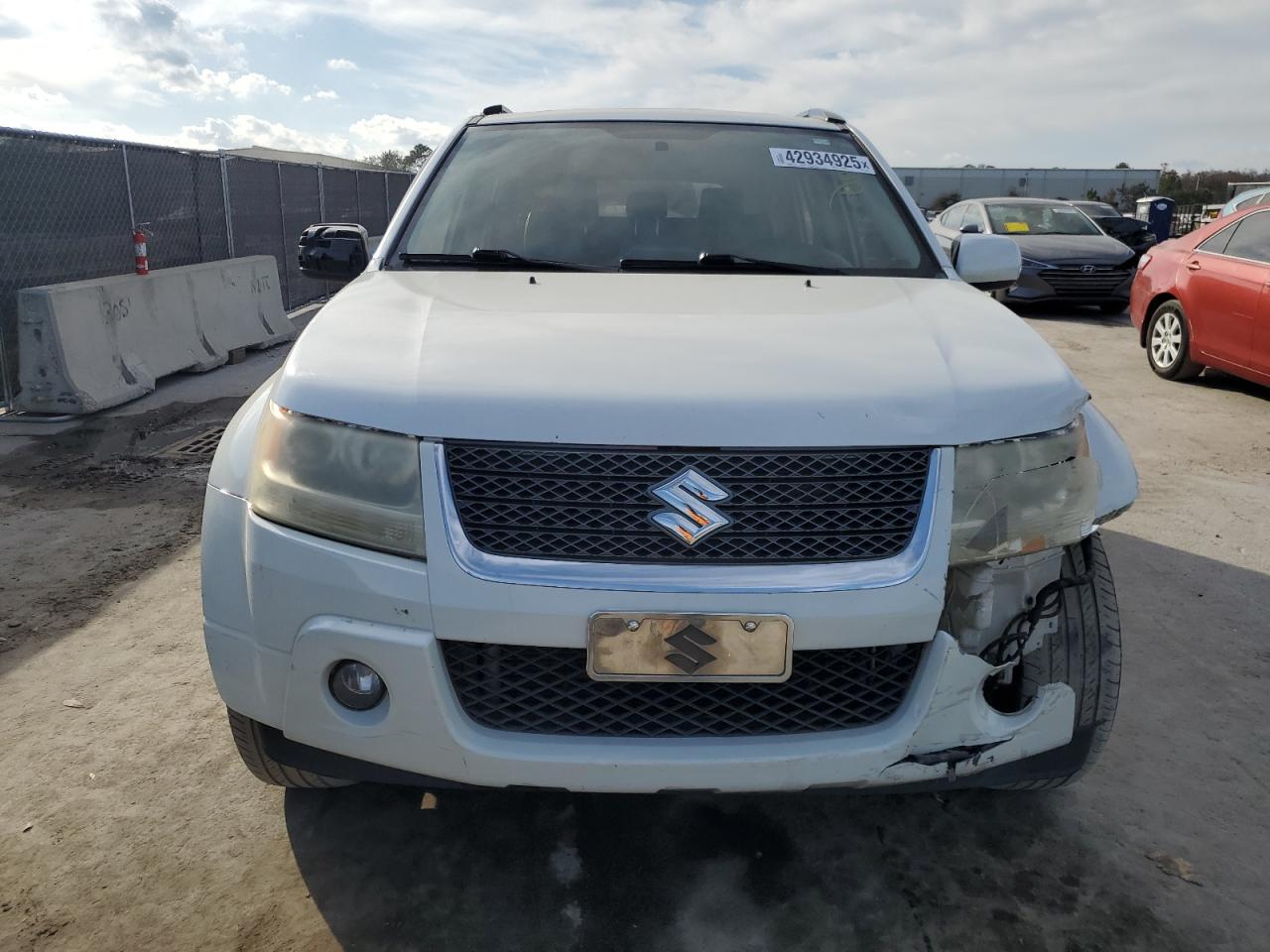 2011 Suzuki Grand Vitara - Image 5