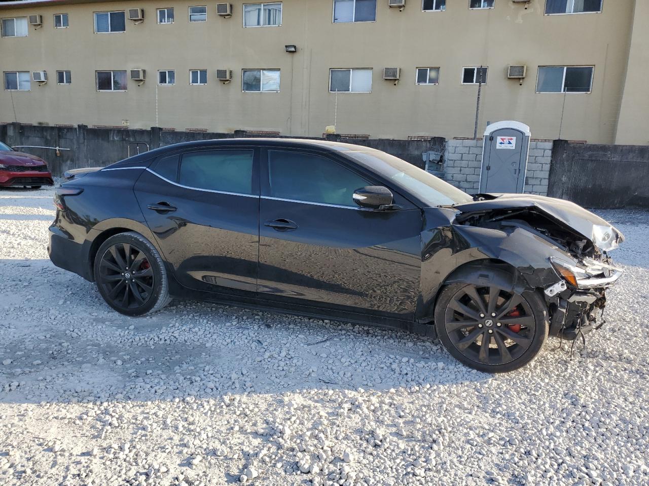 2020 Nissan Maxima - Image 4