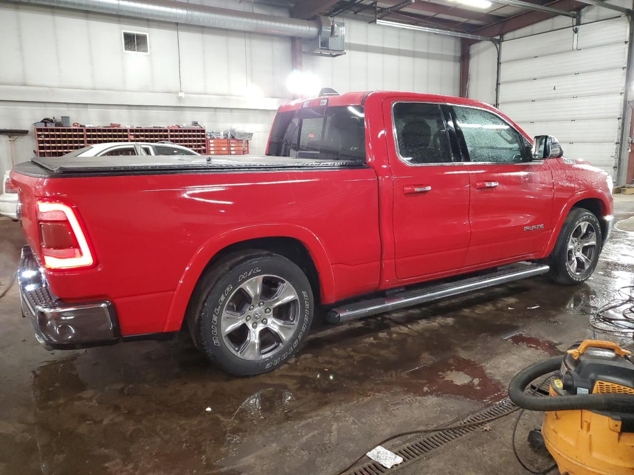 2019 RAM 1500 - Image 3