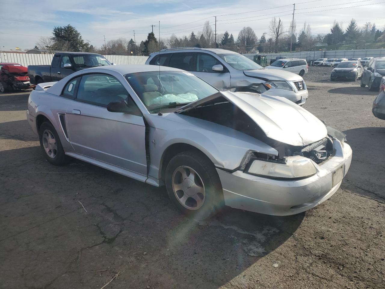 2000 Ford Mustang - Image 4