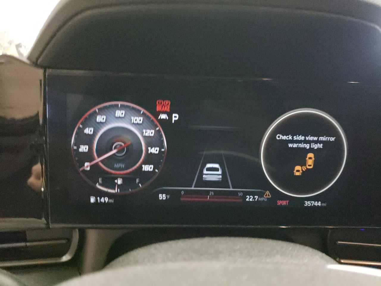 2023 Hyundai Elantra - Image 9