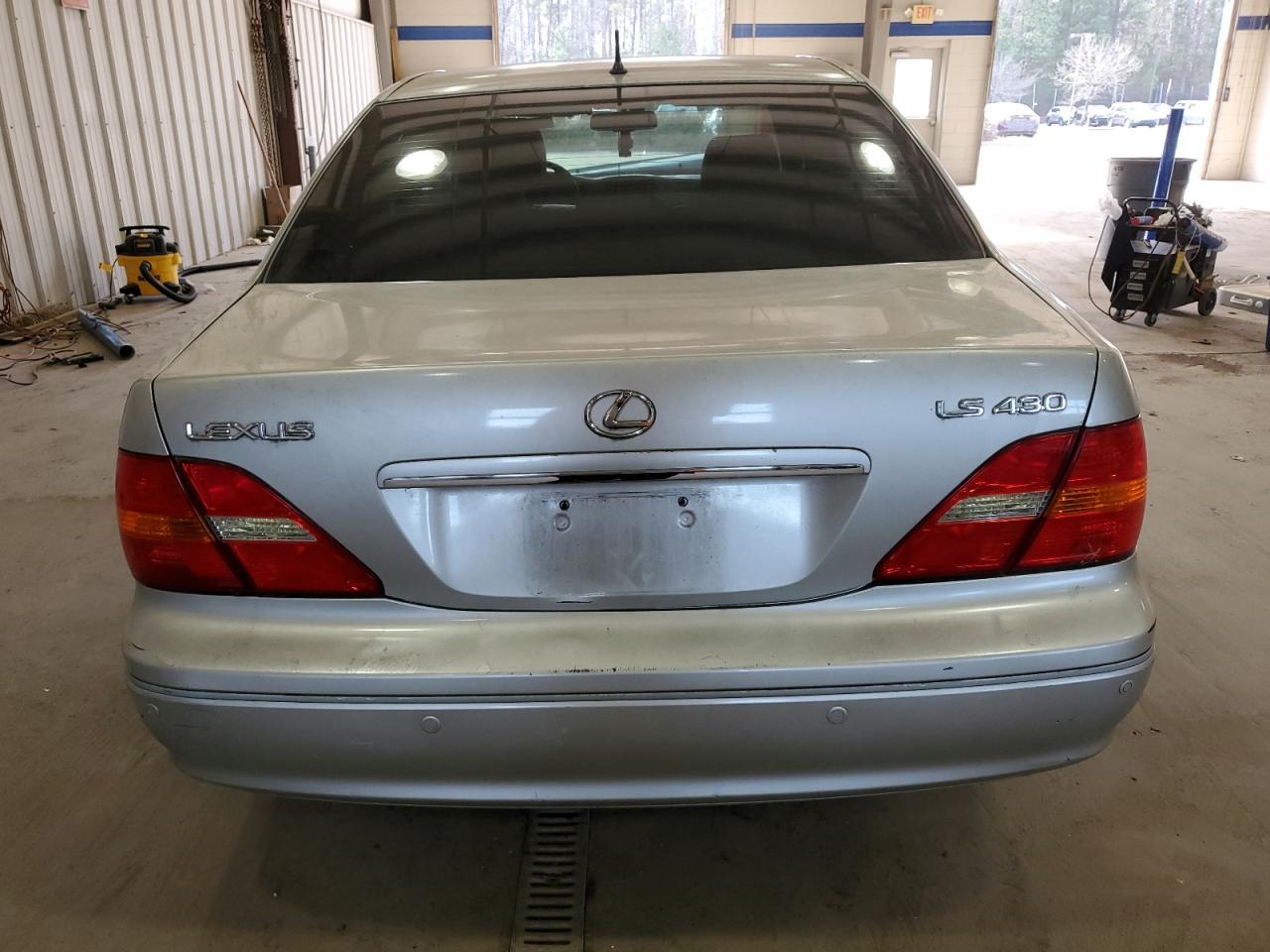 2003 Lexus Ls 430 VIN: JTHBN30F430095388 Lot: 42990465