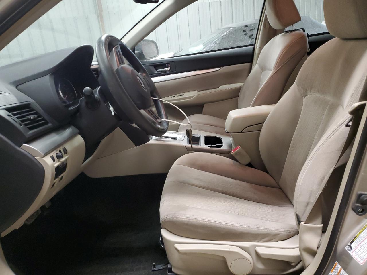 2014 Subaru Outback - Image 7