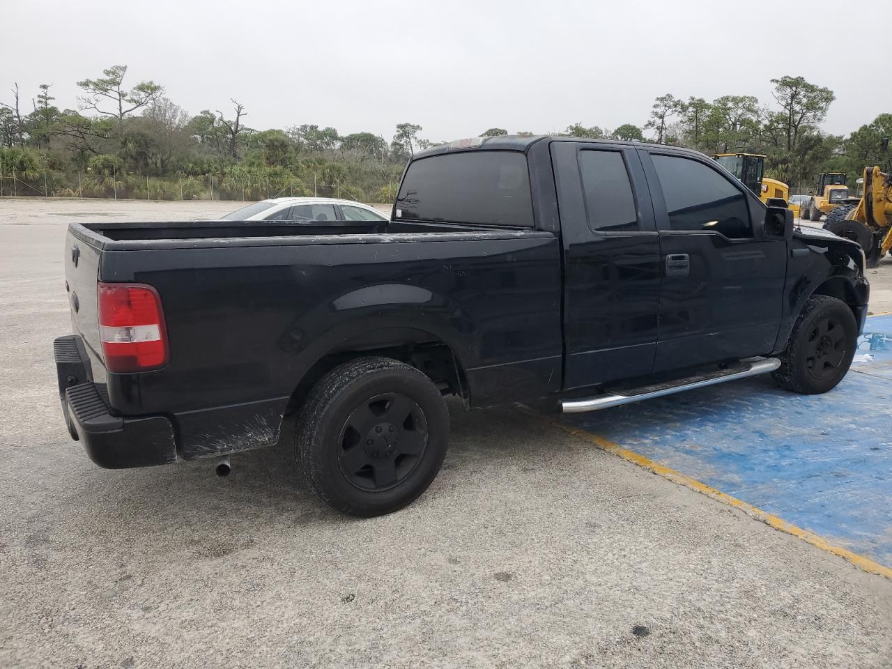 2006 Ford F-150 - Image 3