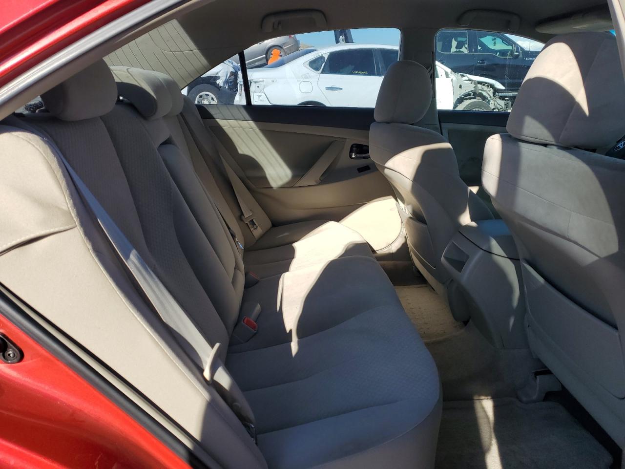 2009 Toyota Camry - Image 11
