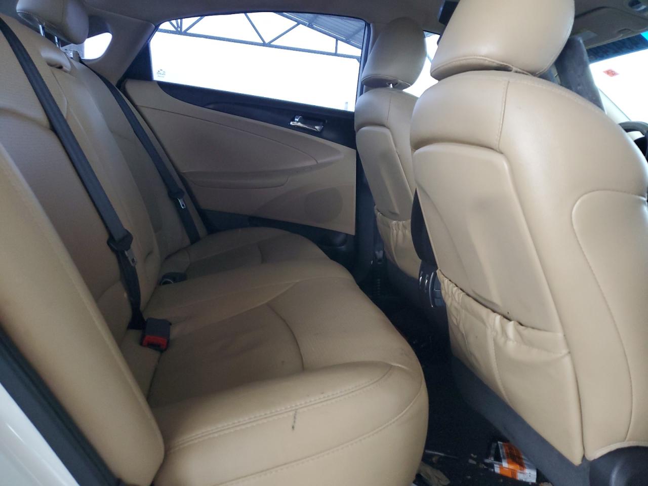 2014 Hyundai Sonata - Image 10