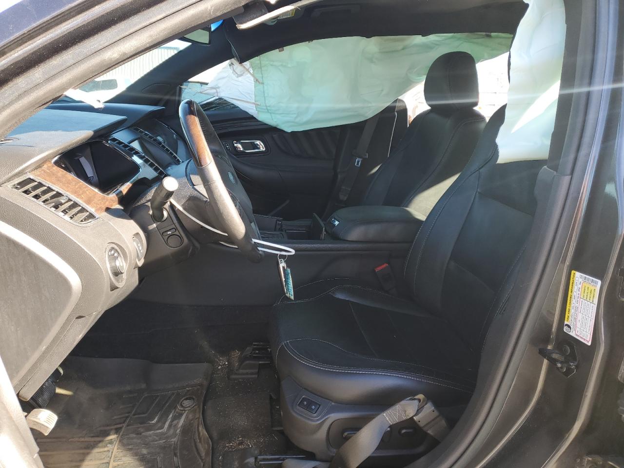 2015 Ford Taurus - Image 7