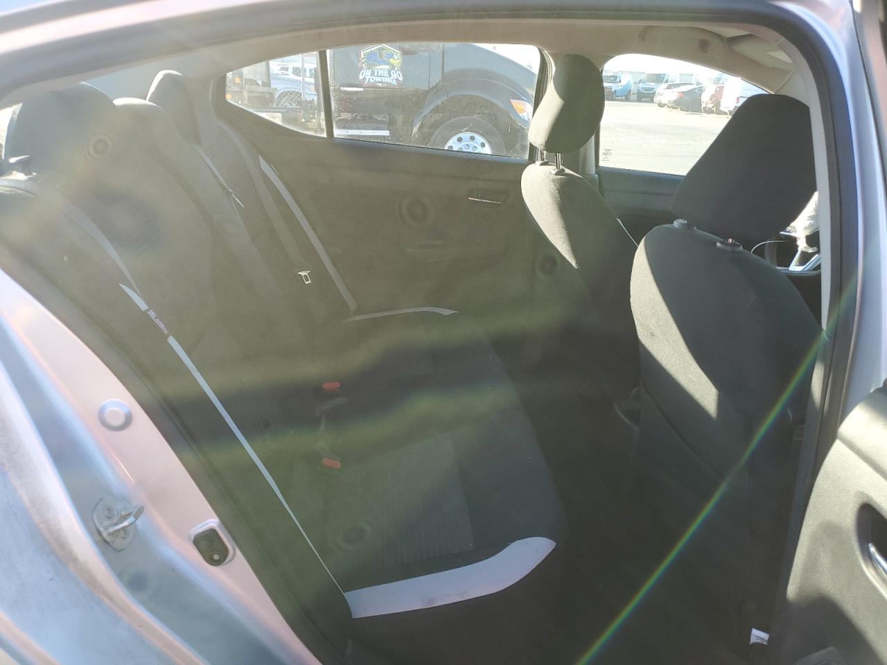 2021 Nissan Versa - Image 10