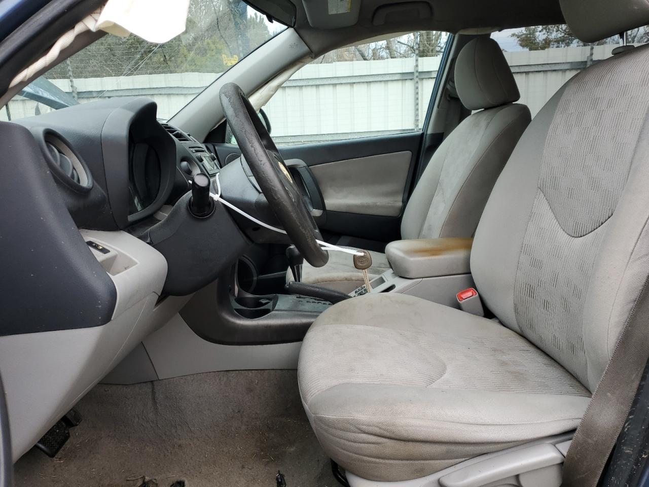 2012 Toyota RAV 4 - Image 7