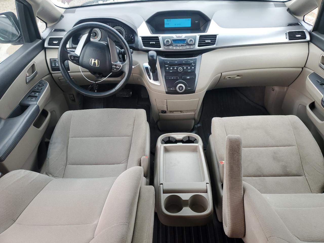 2011 Honda Odyssey - Image 8