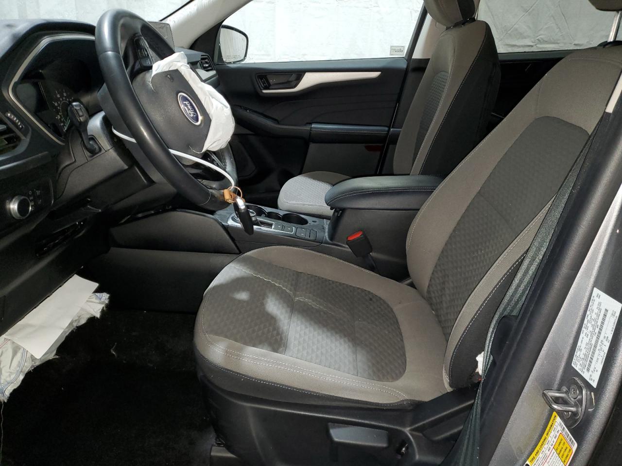 2022 Ford Escape - Image 7