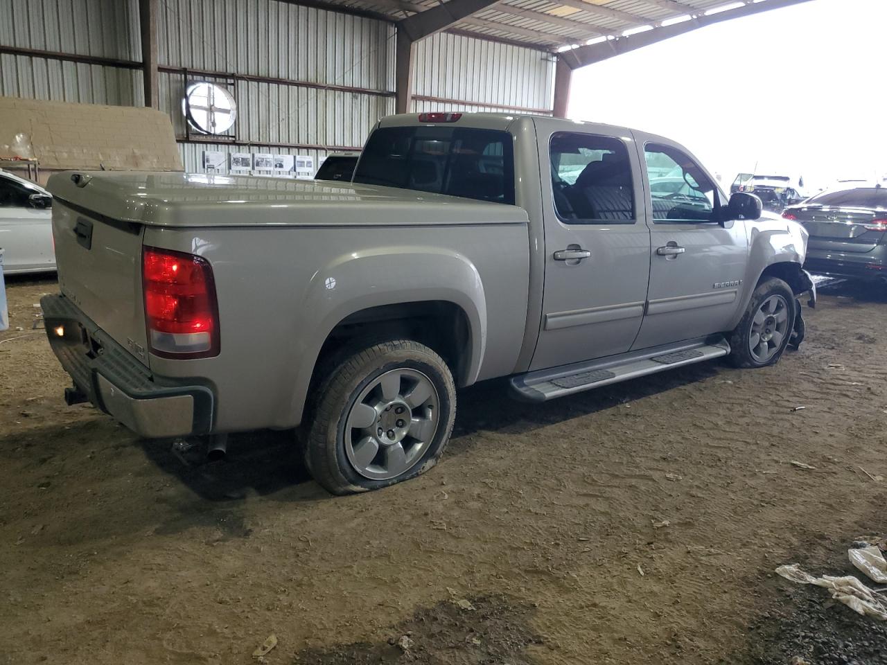 2009 GMC Sierra - Image 3