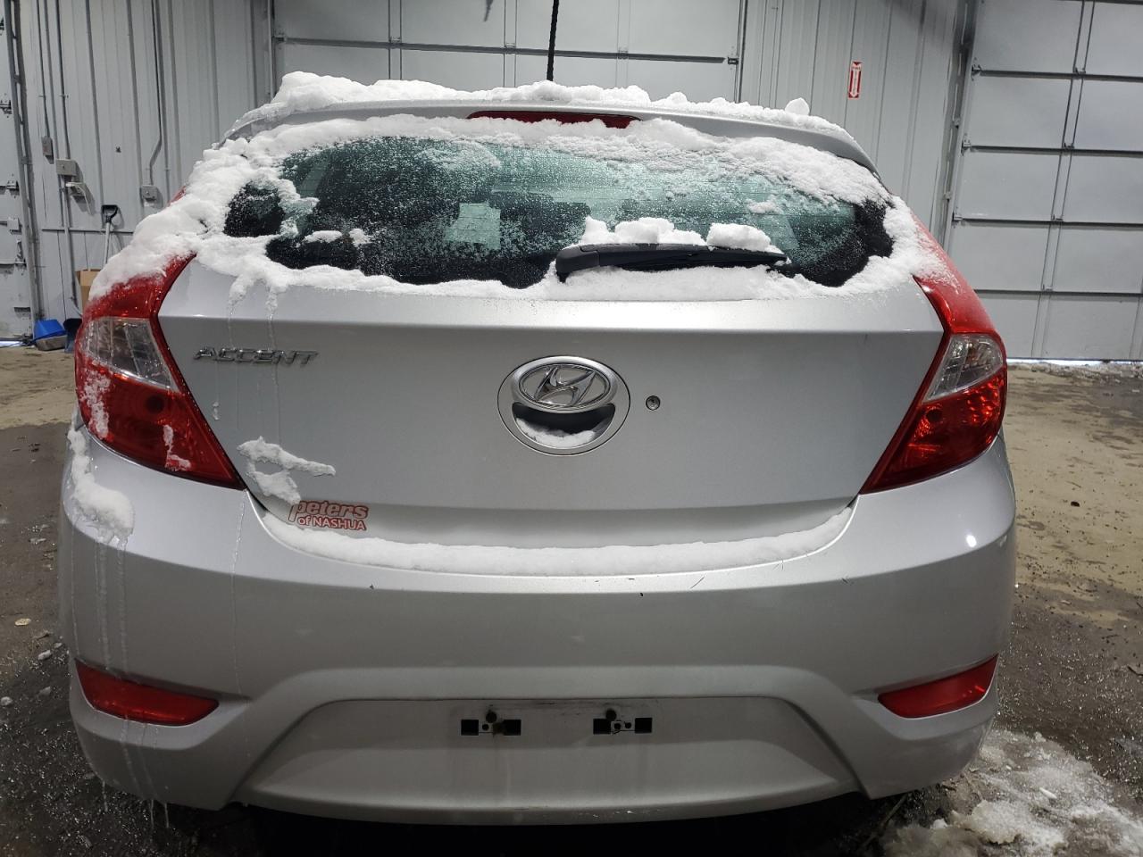 2013 Hyundai Accent - Image 6