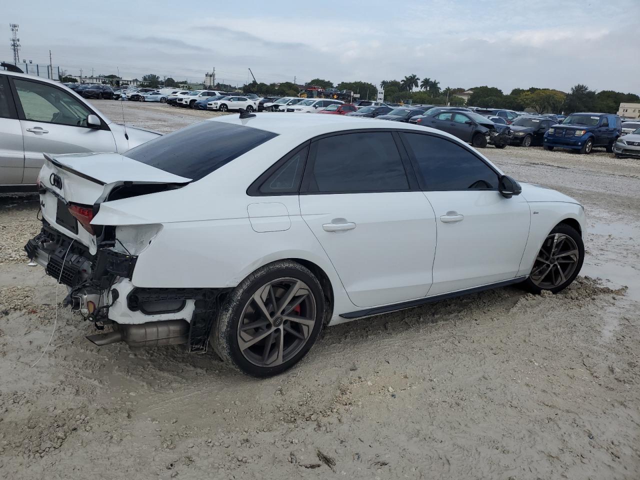 2023 Audi A4 - Image 3
