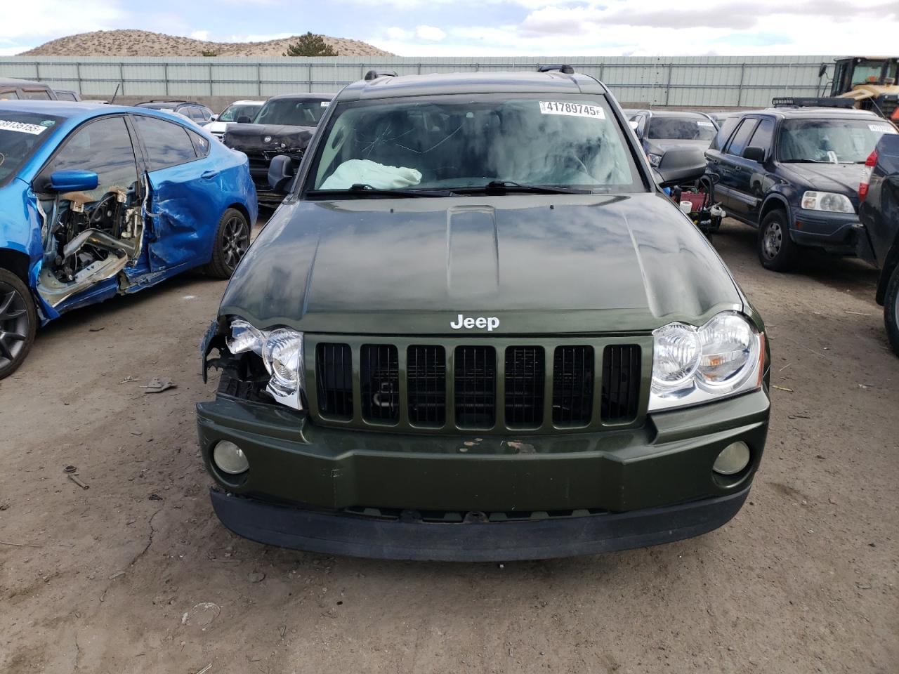 2007 Jeep Grand Cherokee - Image 5