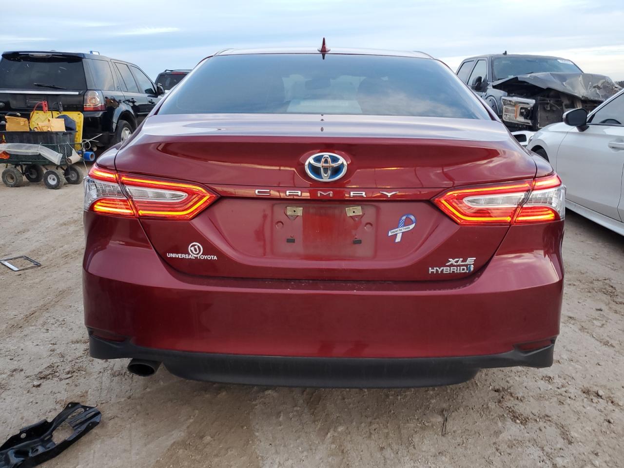 2019 Toyota Camry - Image 6