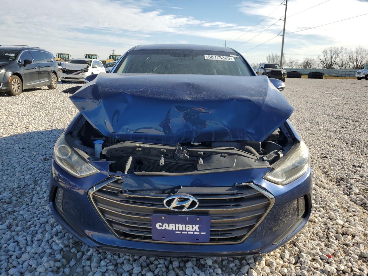 2017 Hyundai Elantra - Image 5