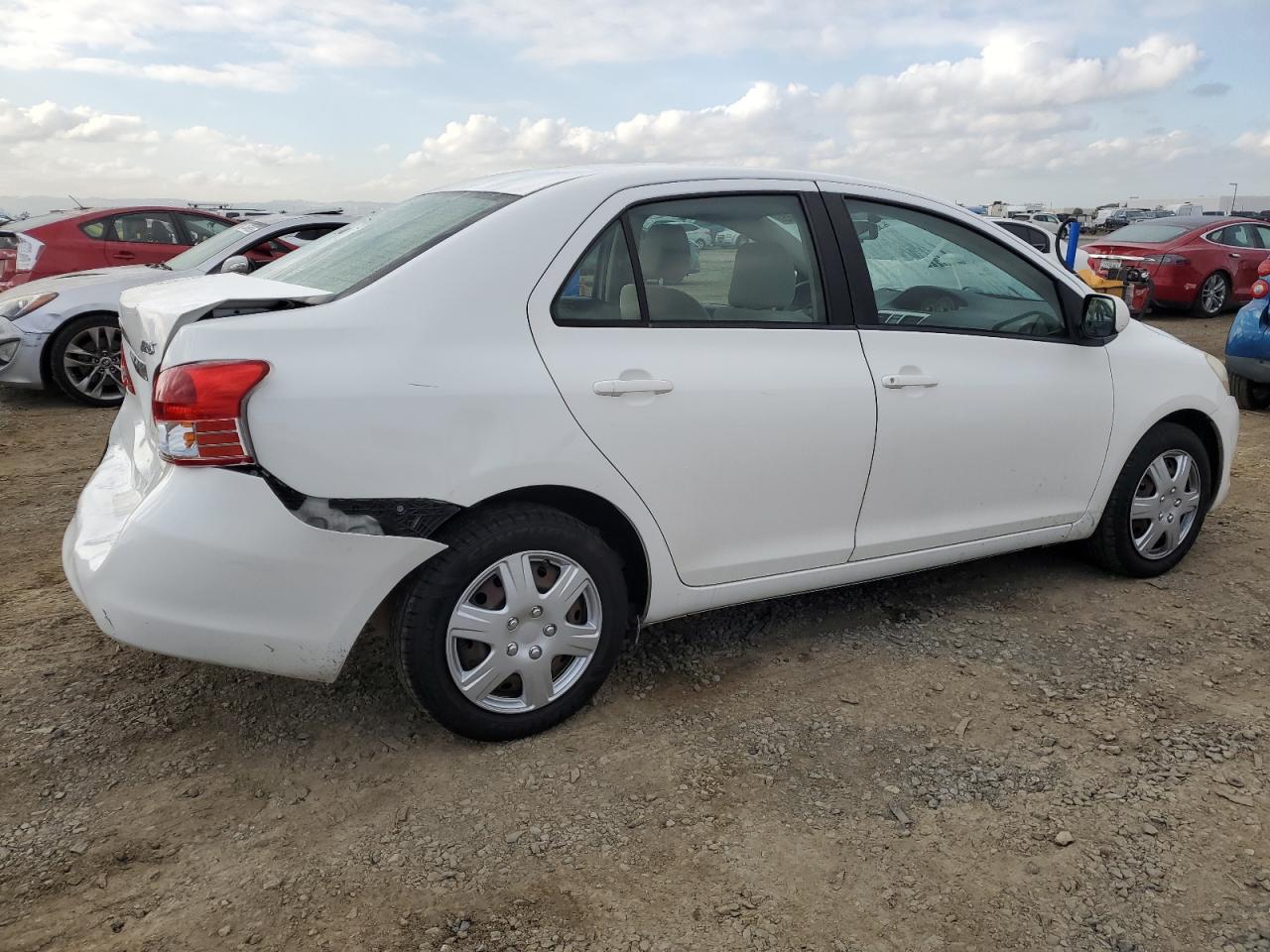2008 Toyota Yaris - Image 3