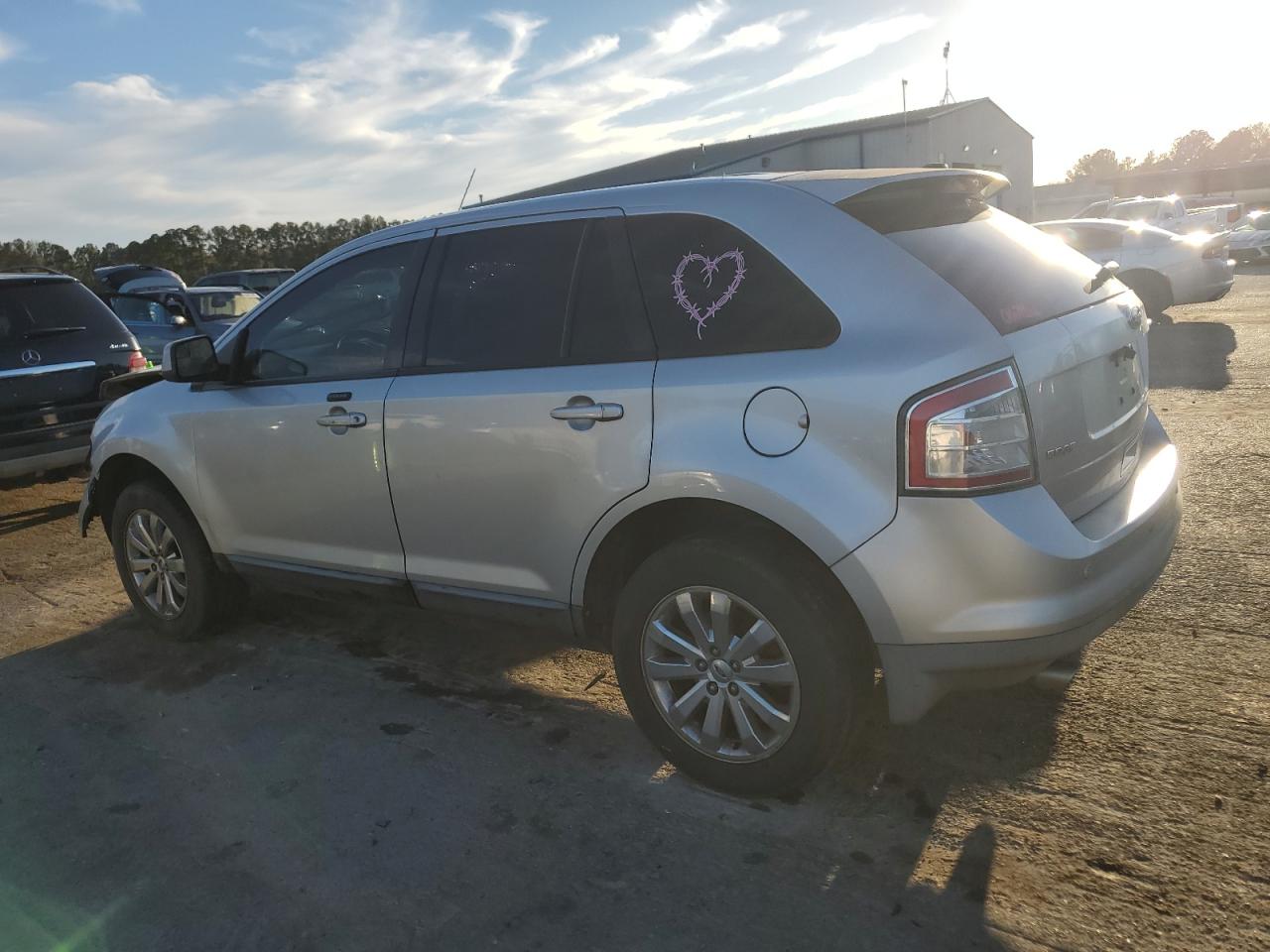 2009 Ford Edge - Image 2