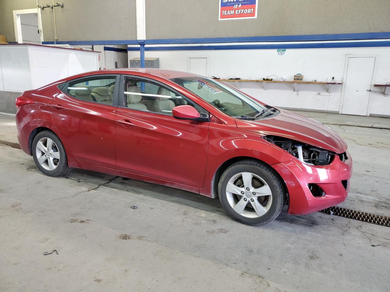 2012 Hyundai Elantra - Image 4