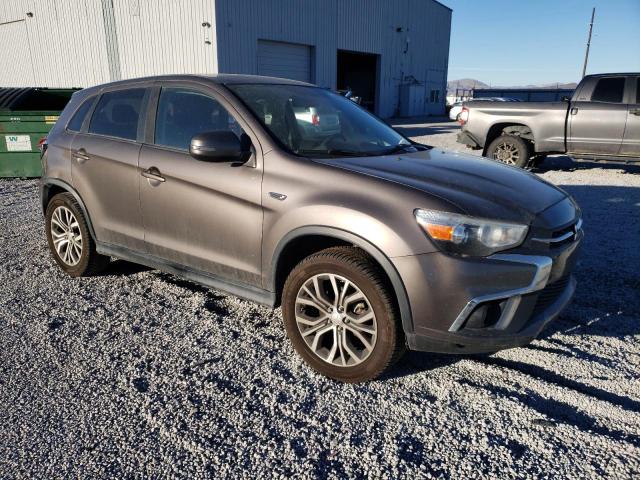  MITSUBISHI OUTLANDER 2018 Сірий