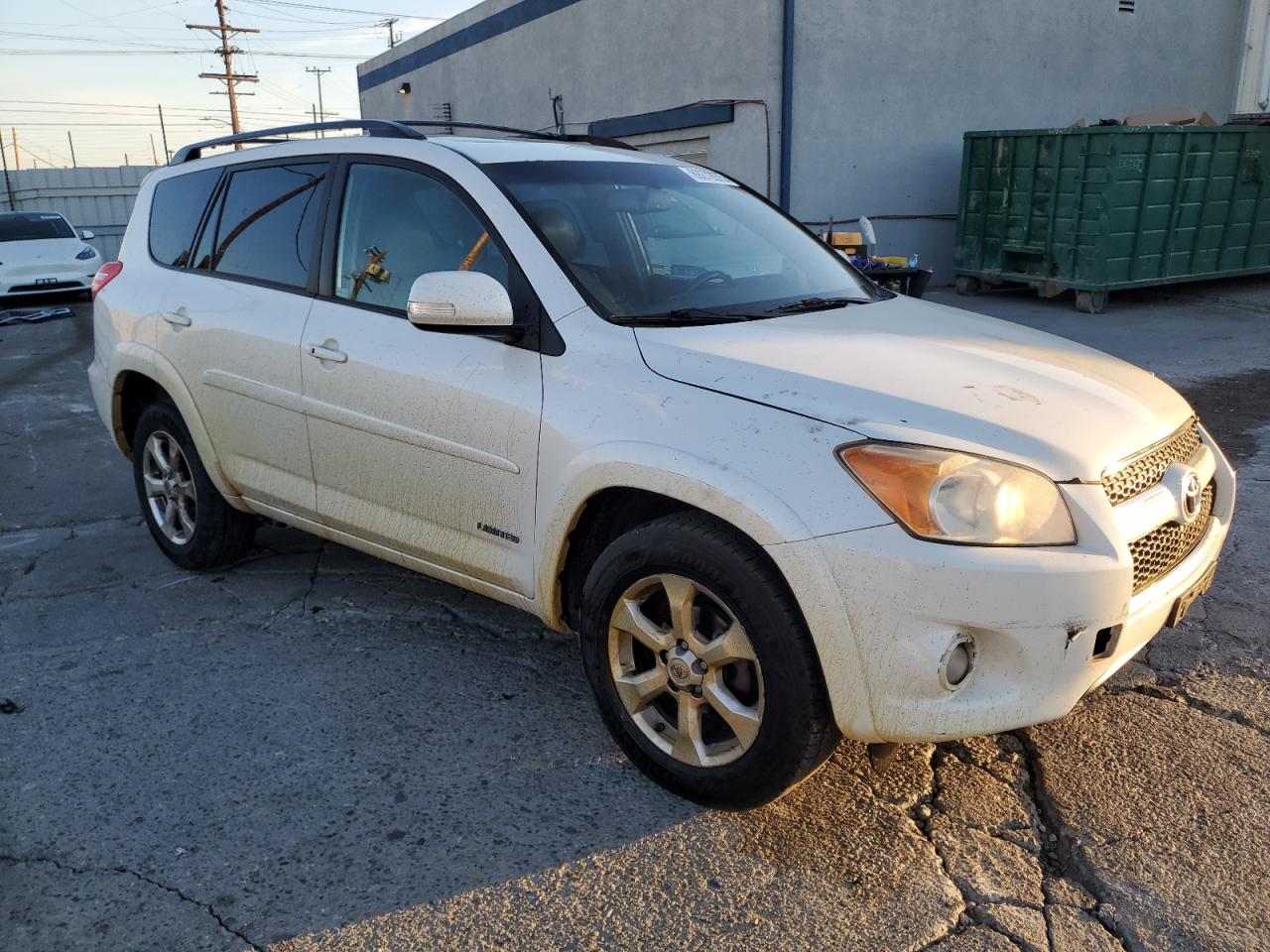 2010 Toyota RAV 4 - Image 4