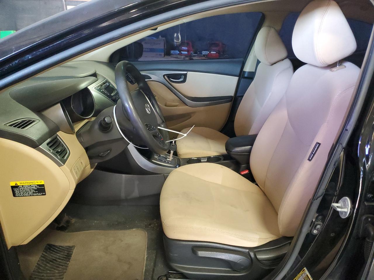 2013 Hyundai Elantra - Image 7