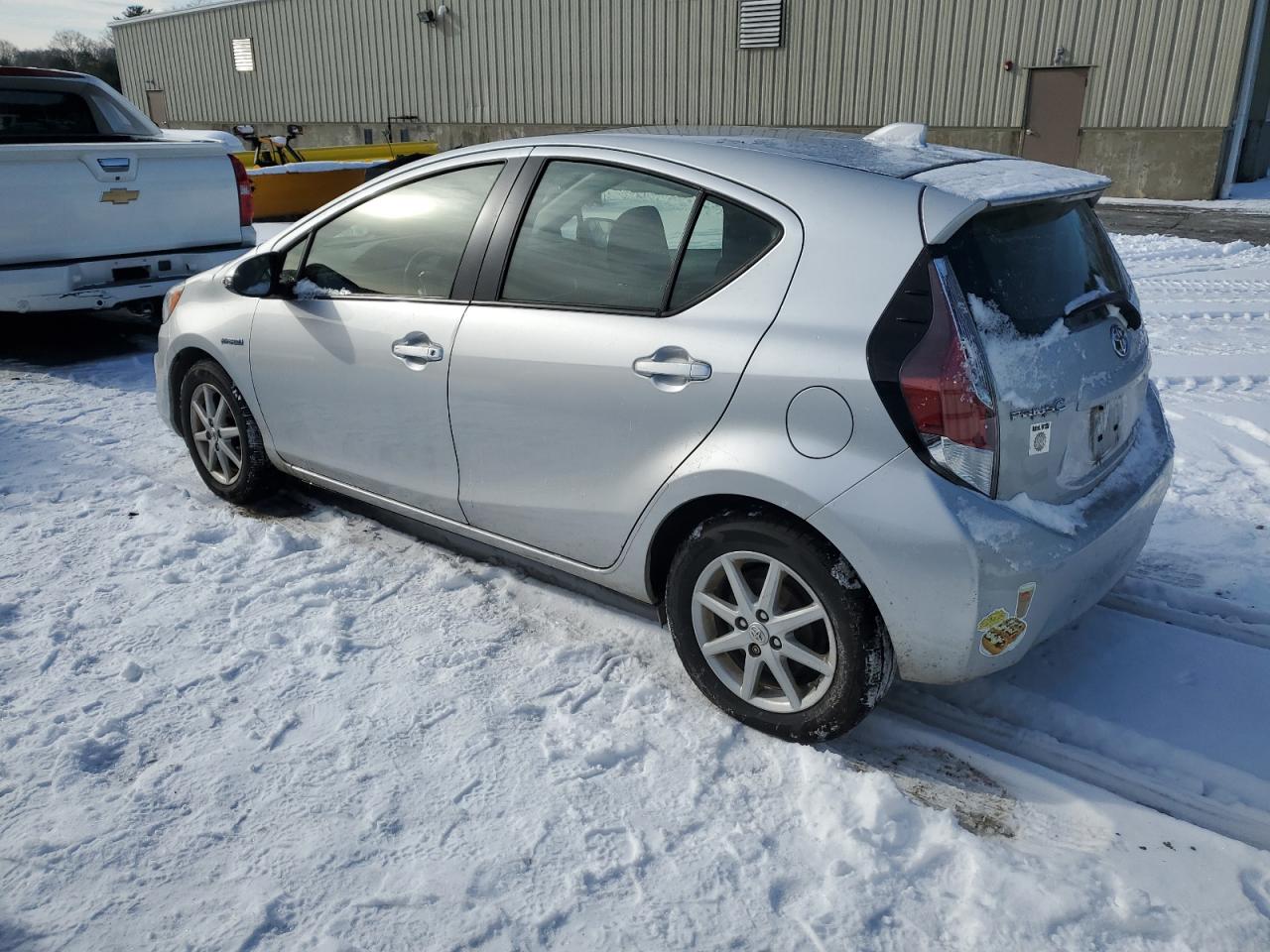2015 Toyota Prius - Image 2