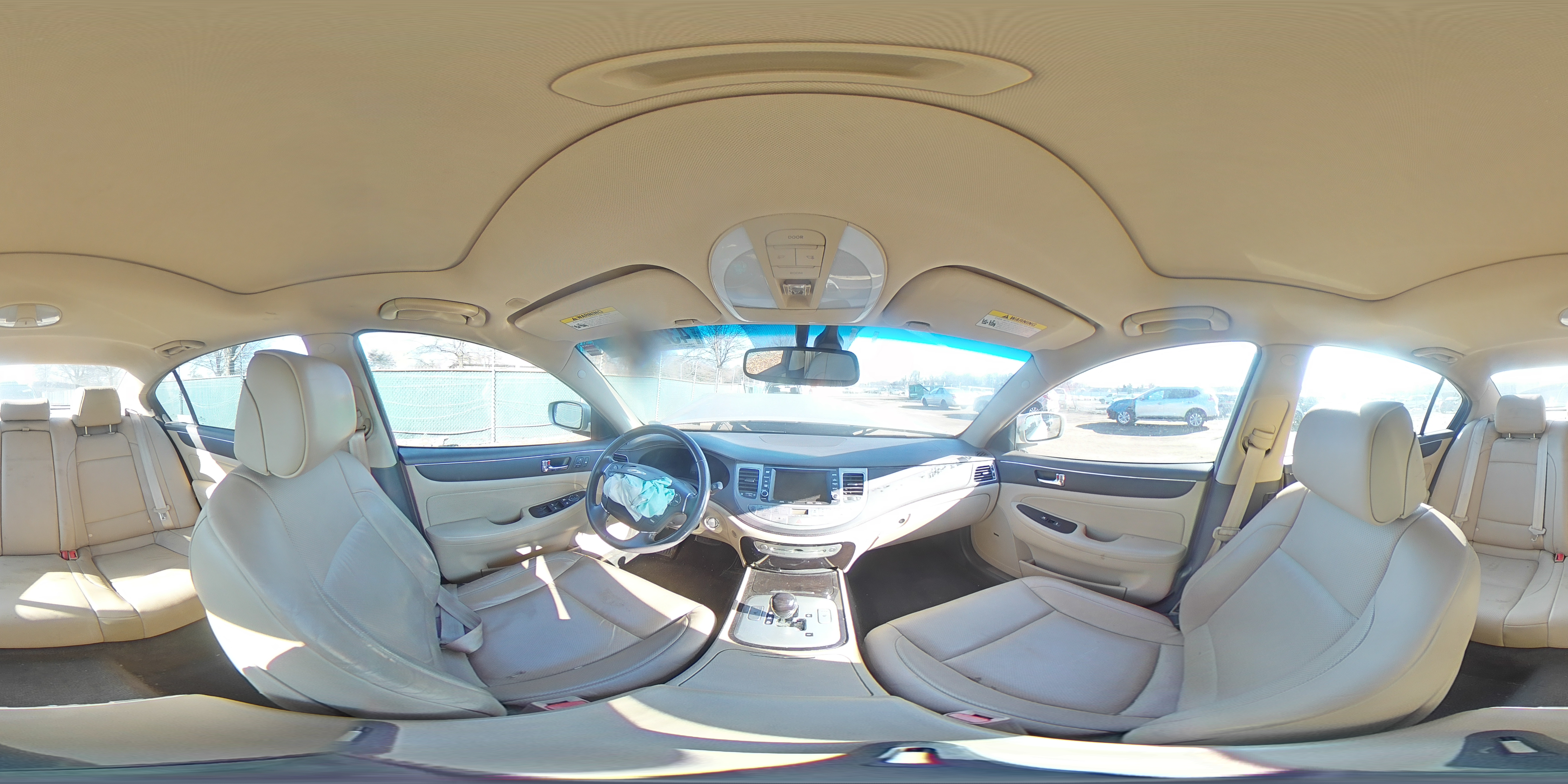 2010 Hyundai Genesis - Image 12
