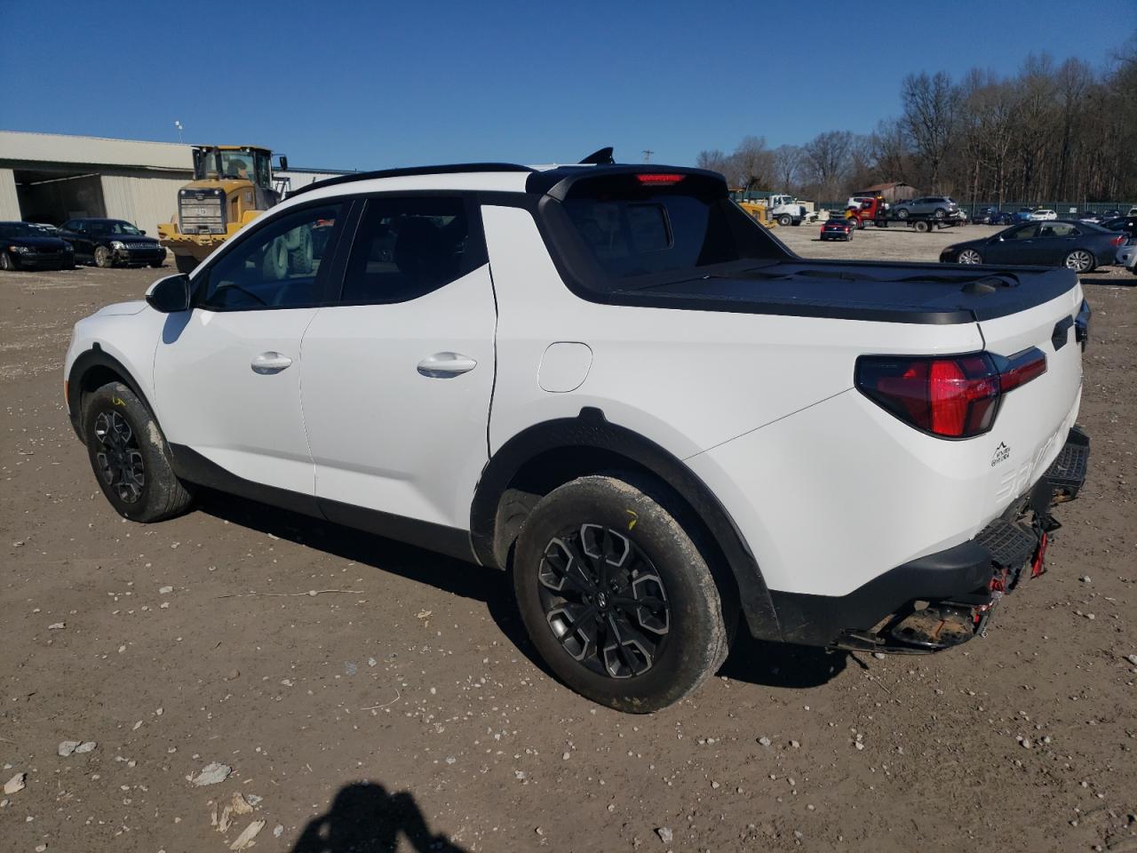 2023 Hyundai Santa Cruz - Image 2