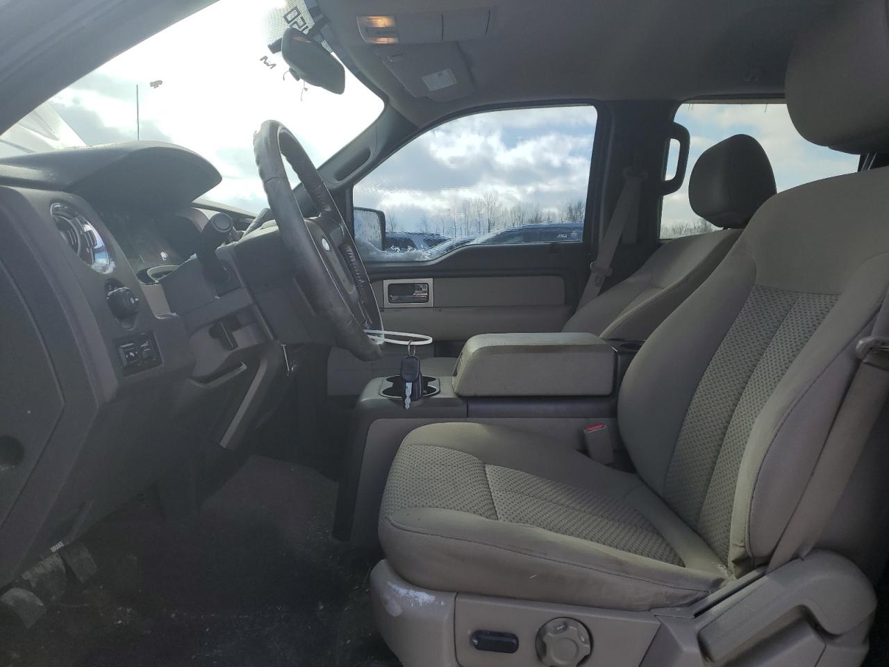 2010 Ford F-150 - Image 7
