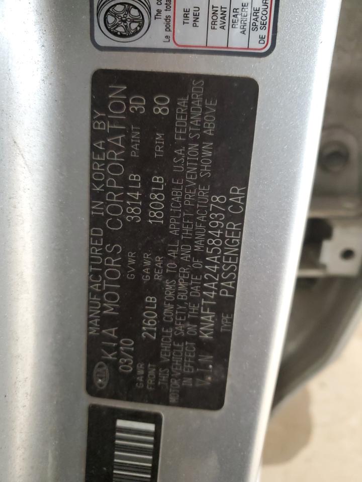 2010 Kia Forte - Image 12