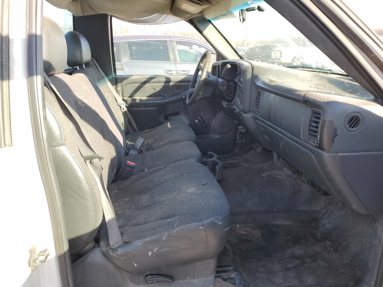 2002 Chevrolet Silverado C1500 VIN: 1GCEC14V42Z226209 Lot: 87553775