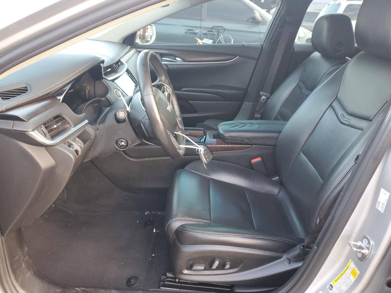 2018 Cadillac XTS - Image 7