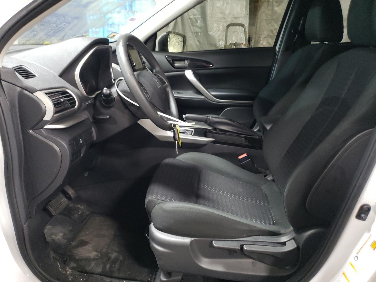 2019 Mitsubishi Eclipse - Image 7