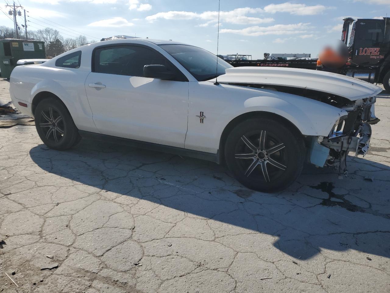 2006 Ford Mustang - Image 4