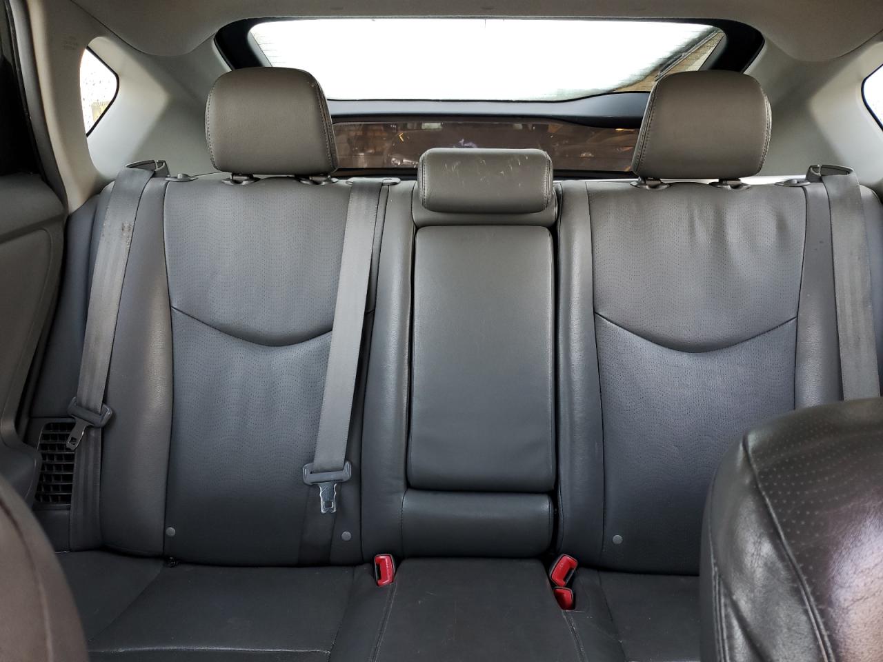 2010 Toyota Prius - Image 10