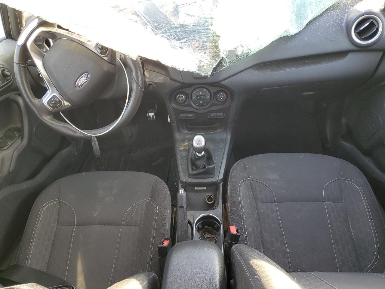 2017 Ford Fiesta - Image 8