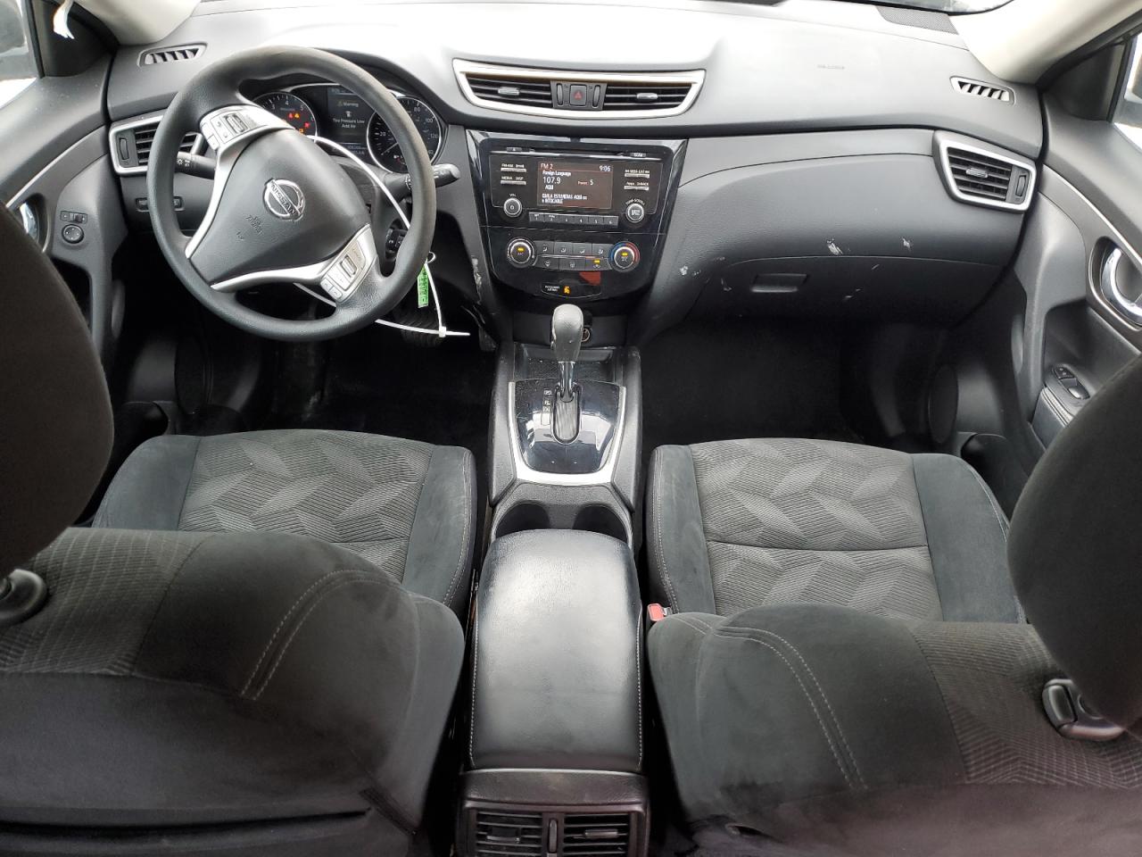 2015 Nissan Rogue - Image 8