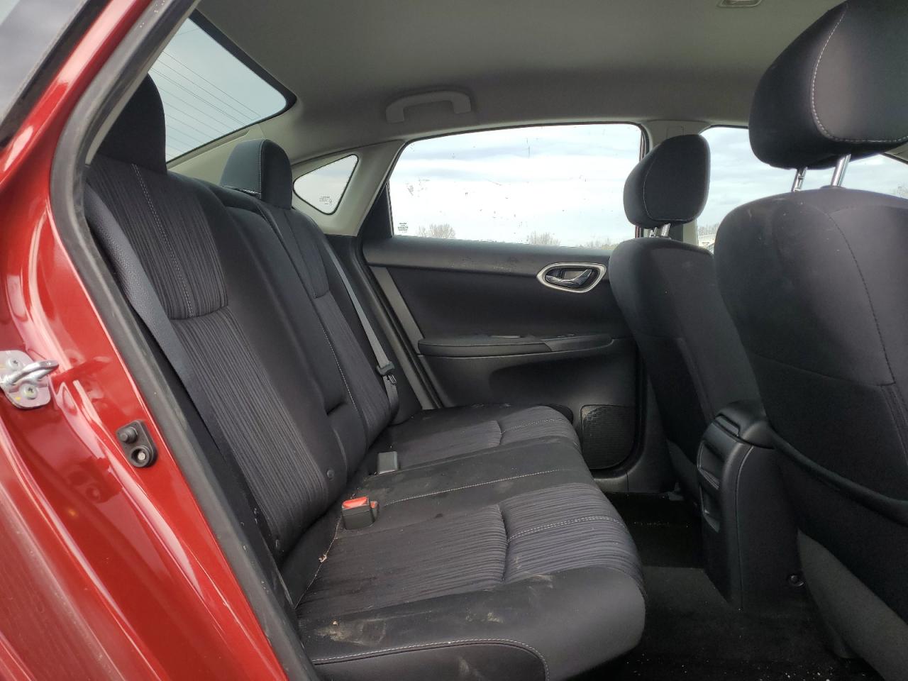 2017 Nissan Sentra - Image 10