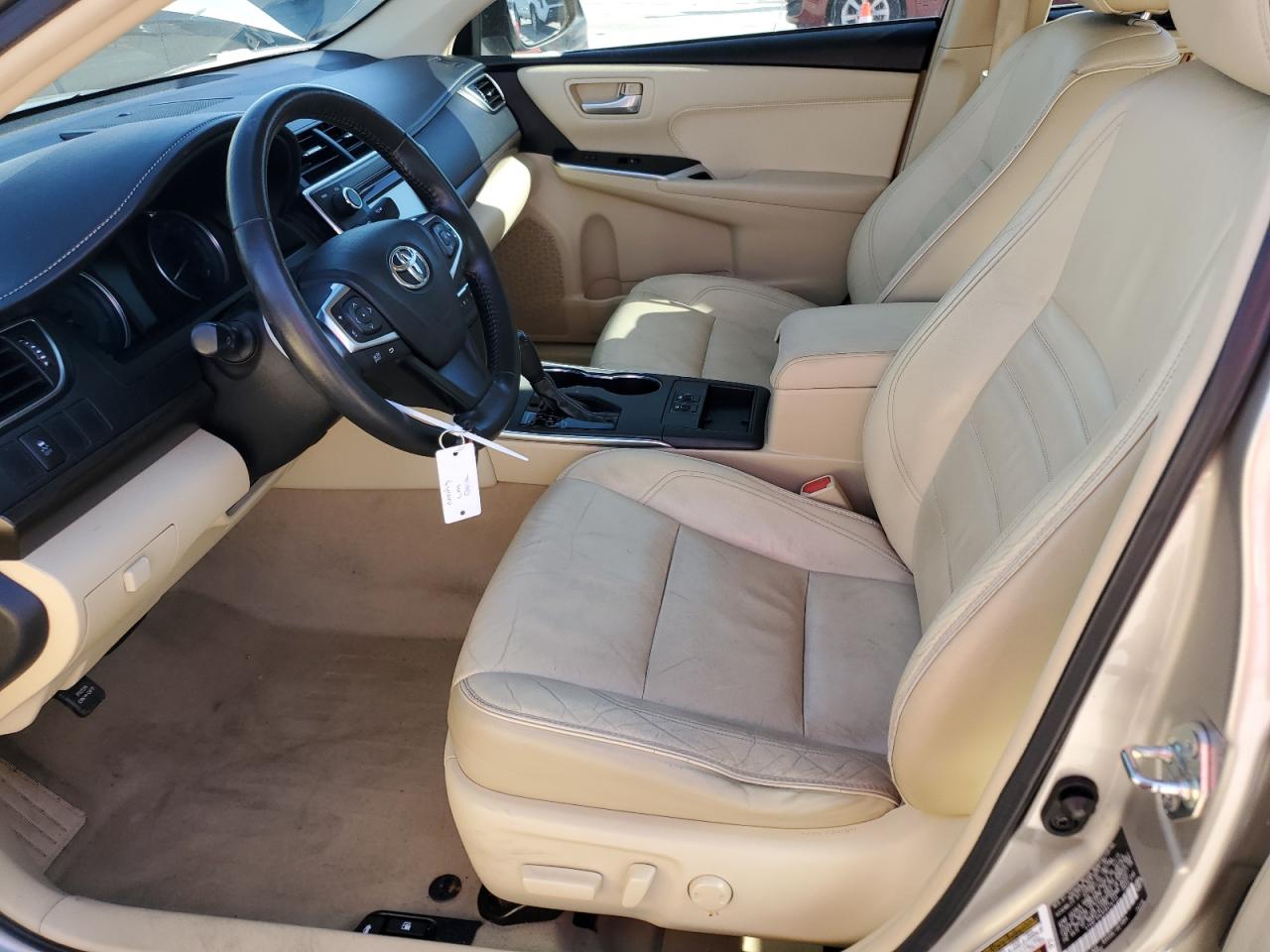 2015 Toyota Camry - Image 7