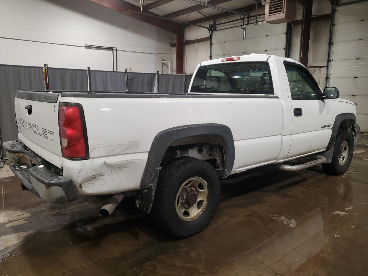 2006 Chevrolet Silverado - Image 3