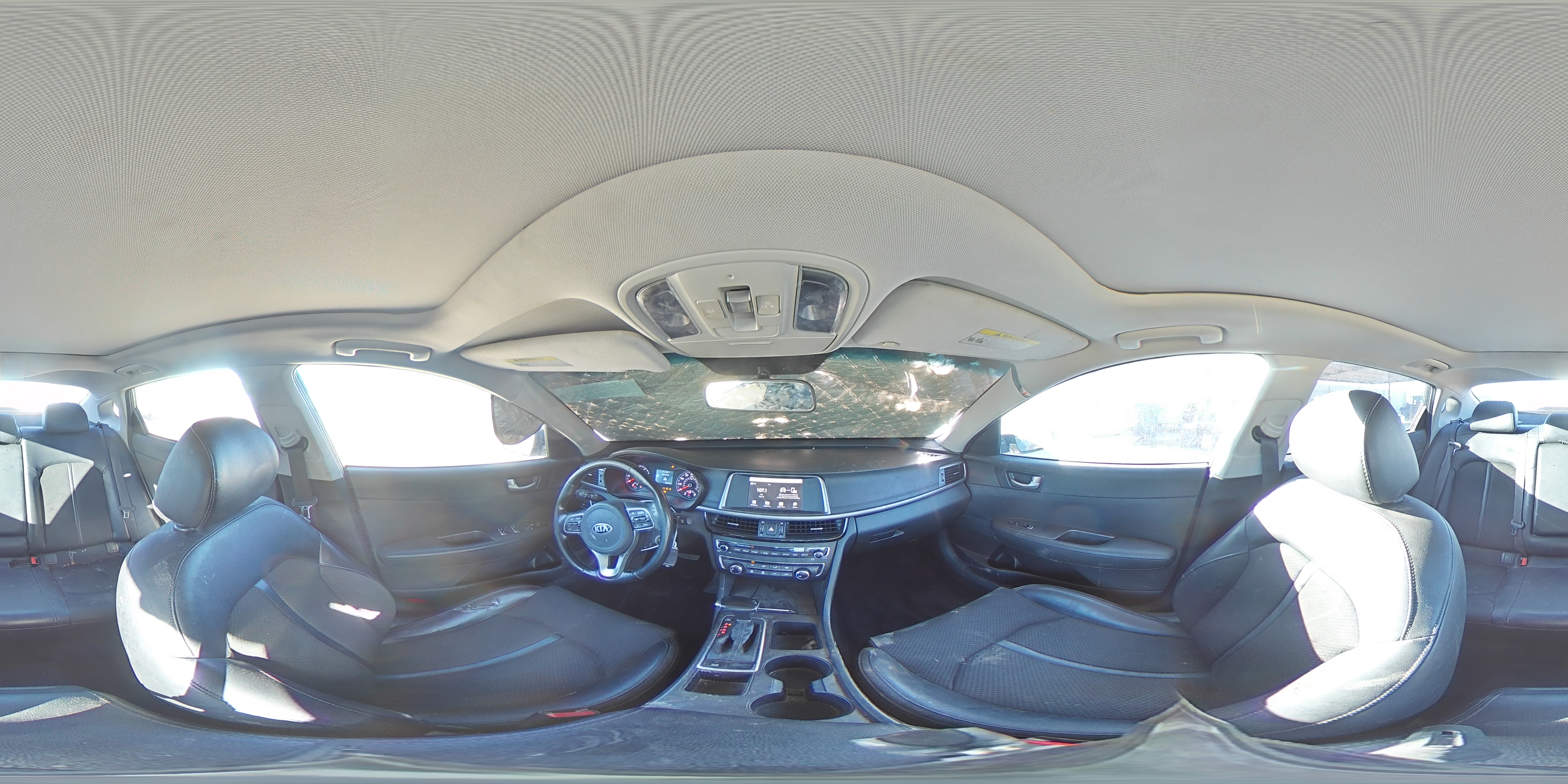 2018 Kia Optima - Image 13