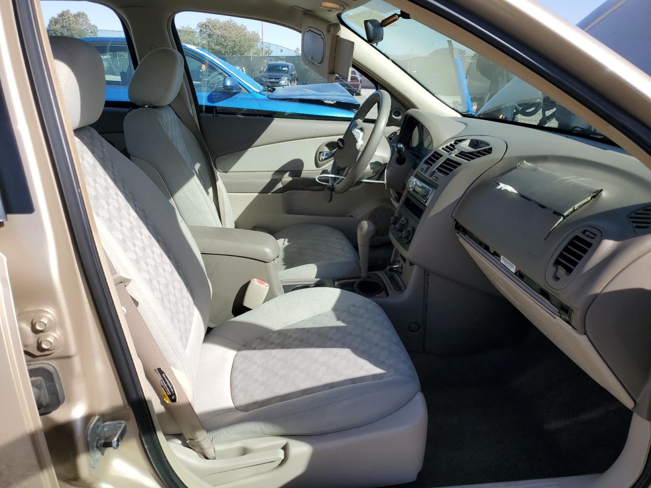 2004 Chevrolet Malibu - Image 7
