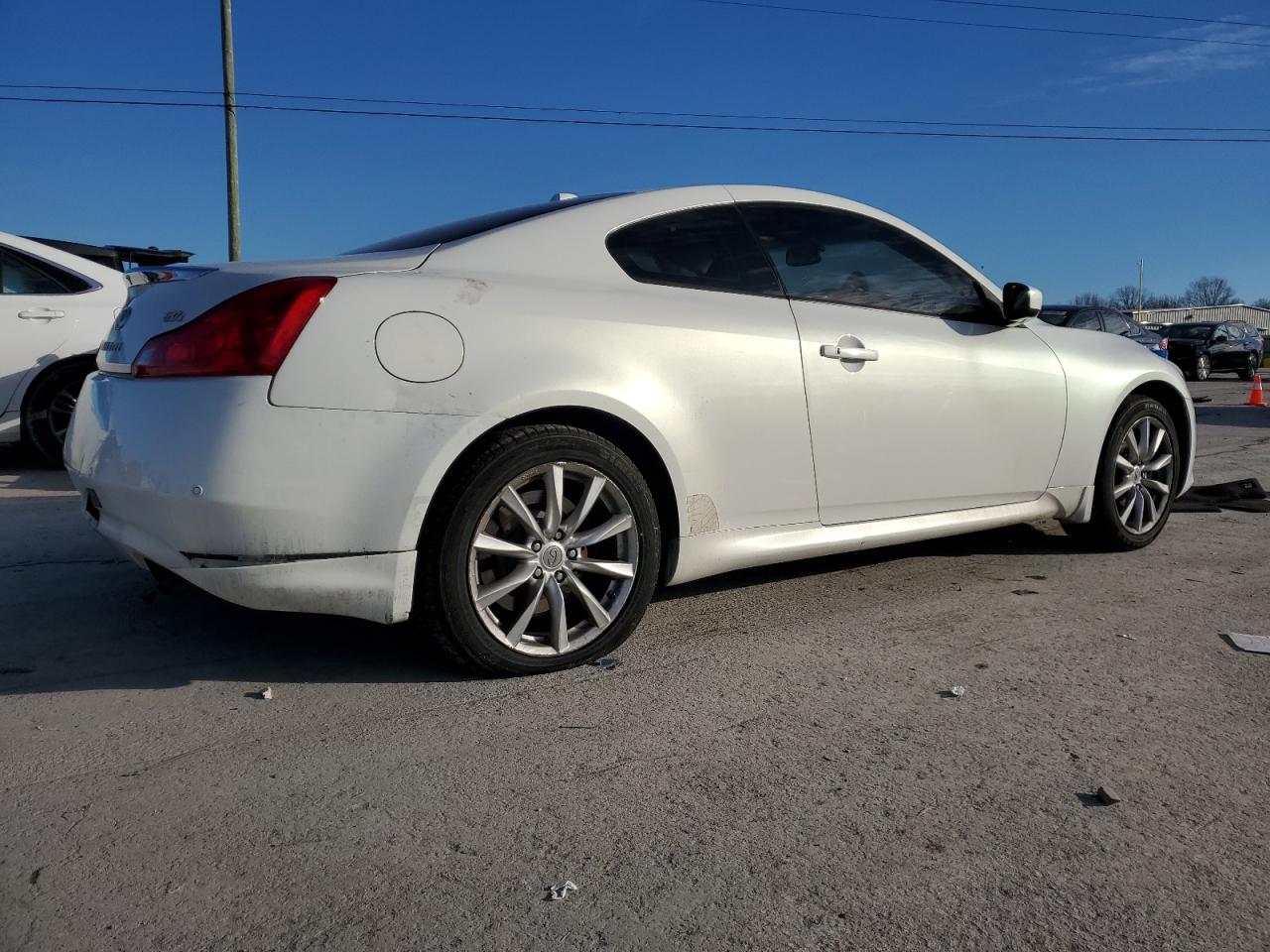2011 Infiniti G - Image 3