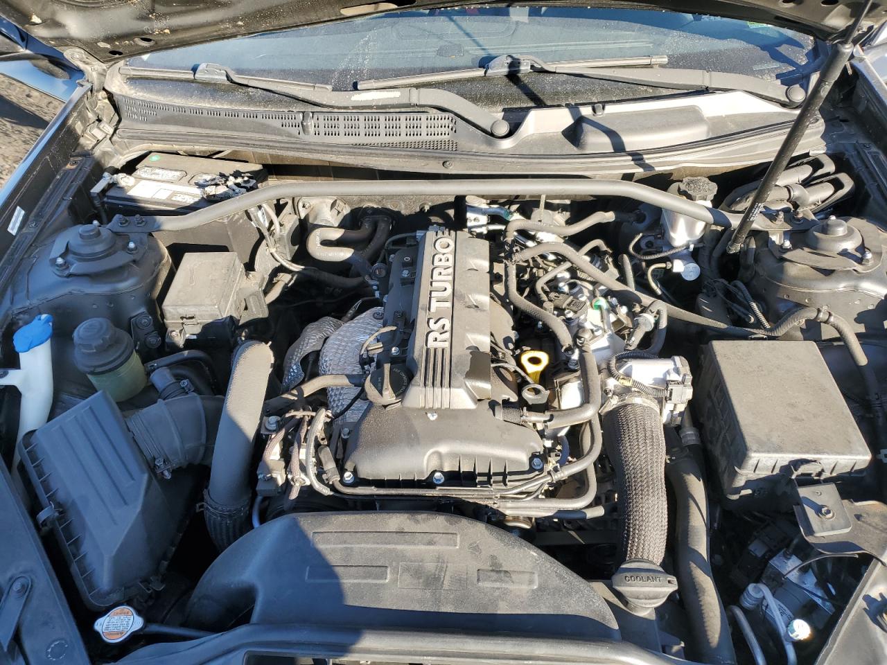 2012 Hyundai Genesis - Image 11