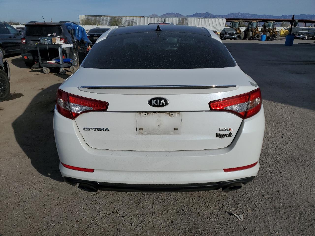 VIN 5XXGR4A69DG218070 2013 KIA OPTIMA no.6