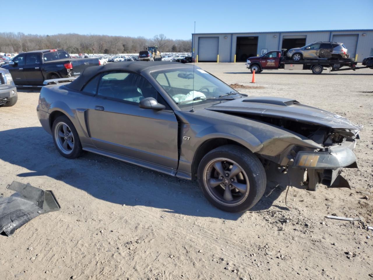 2002 Ford Mustang - Image 4