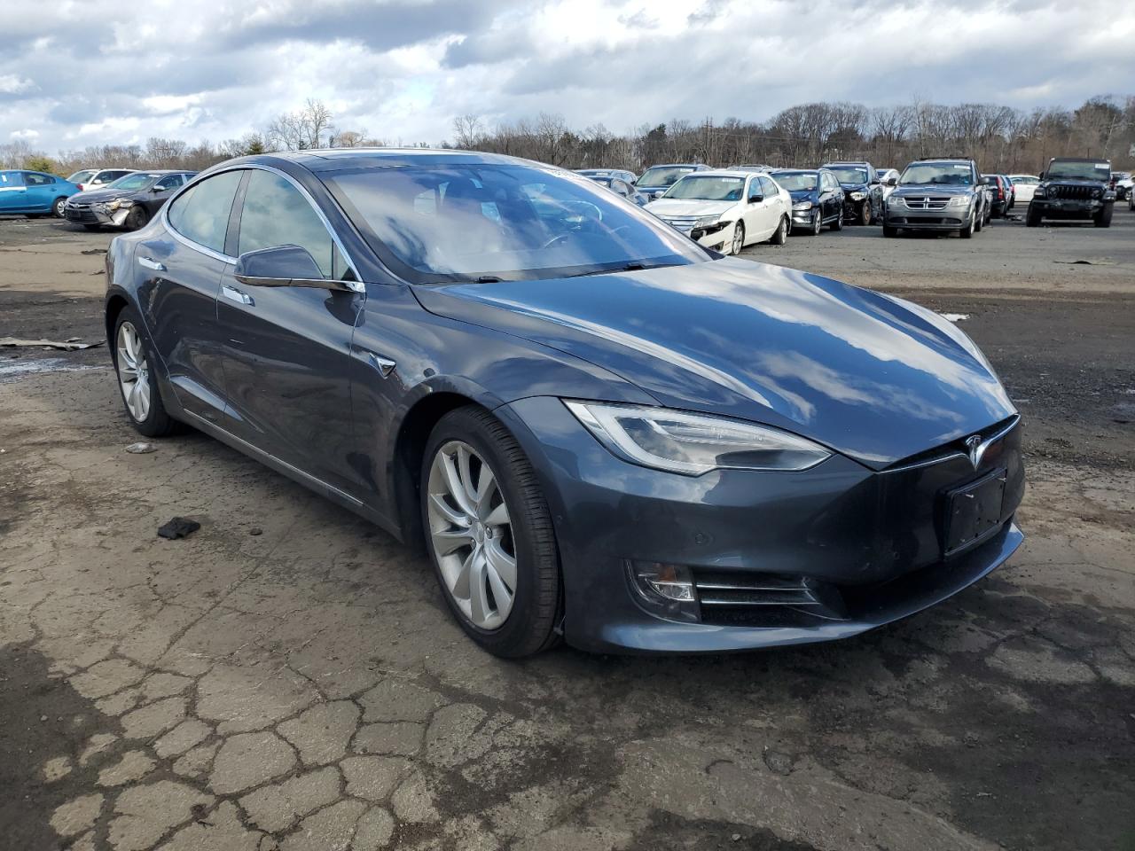 VIN 5YJSA1E2XHF181207 2017 TESLA MODEL S no.4