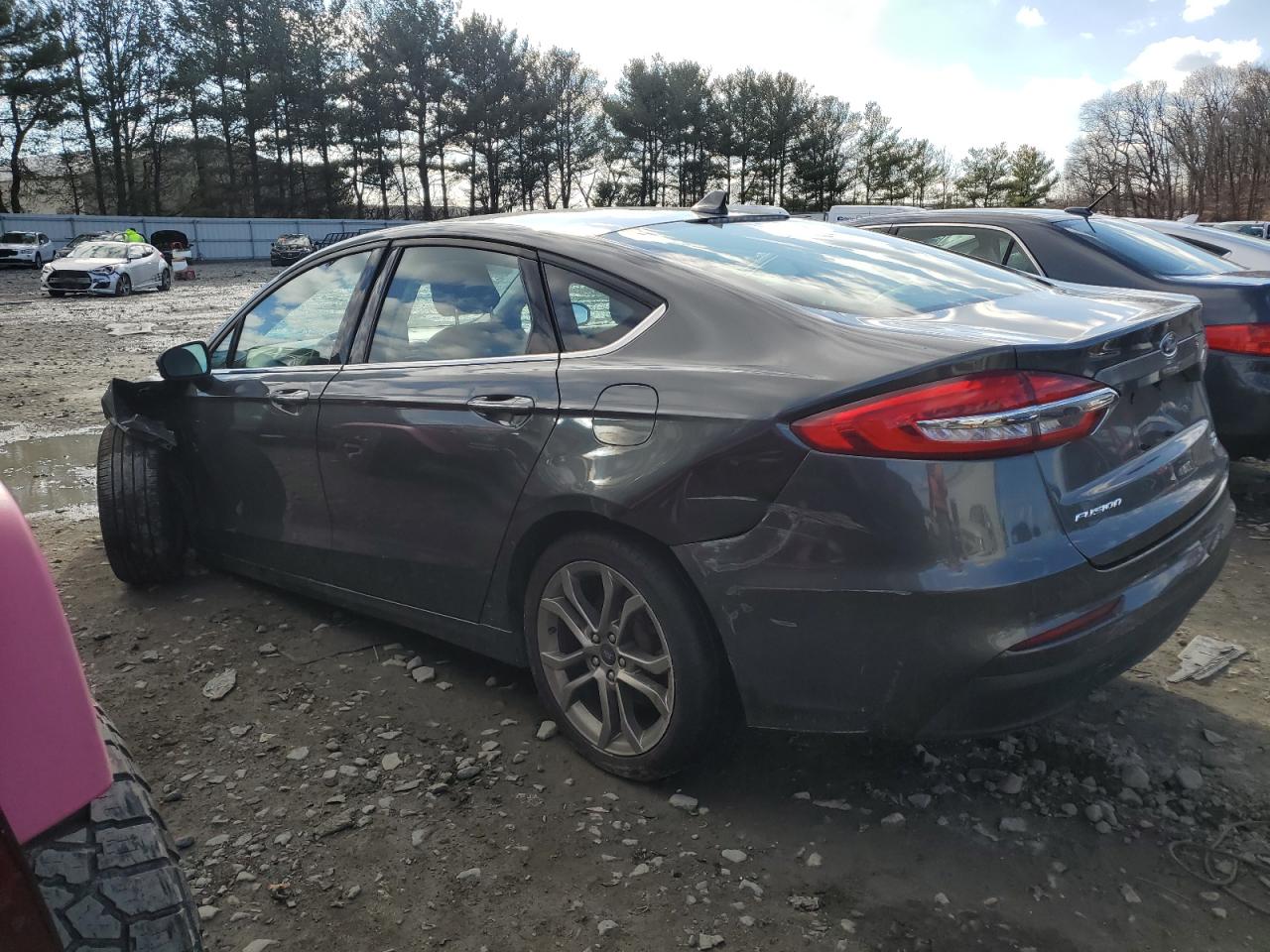 3FA6P0CD8LR119042 2020 FORD FUSION - Image 2